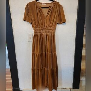 Velvet Mustard Tiered Short Sleeved Maxi Dress Size XL Rich Velvet